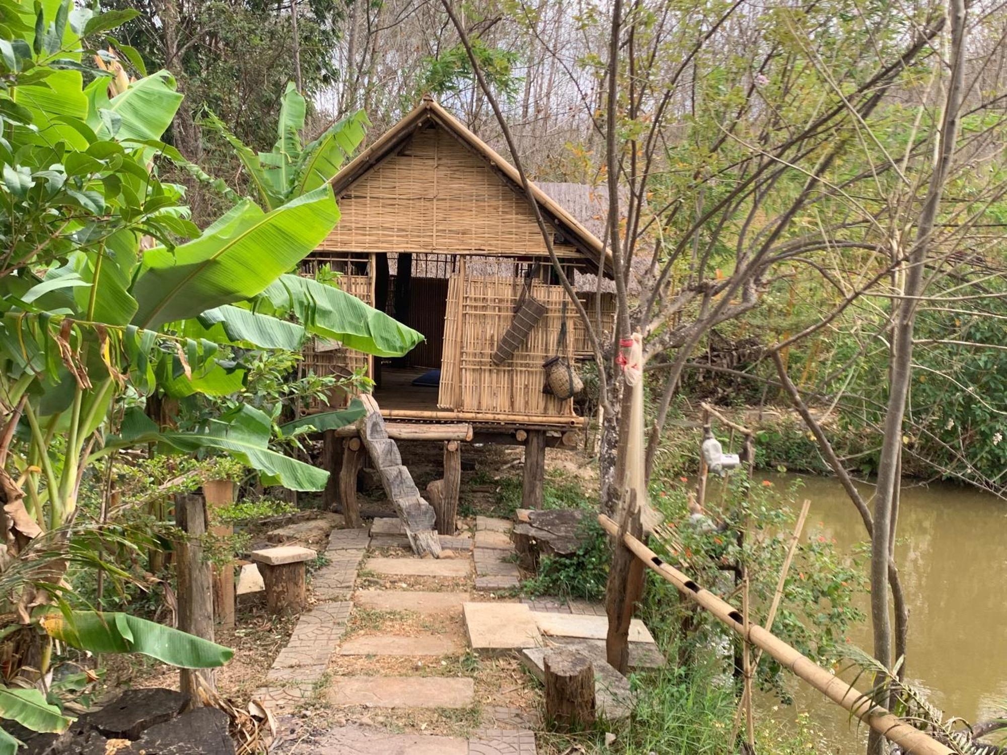 Villa Hoàng Ánh - Kon Xom Luh à Kon Tum Extérieur photo